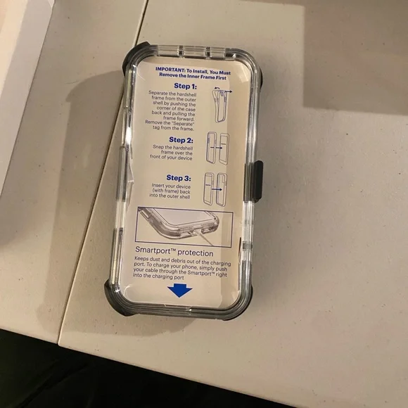 ONN Rugged Case for iPhone 16 Pro Max - - Picture 2 of 2